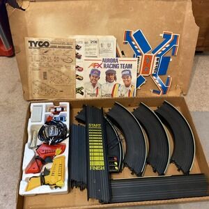 Vintage Tyco Command Control Nite Glow 2 Car Challenge Set Untested Parts As Is‎